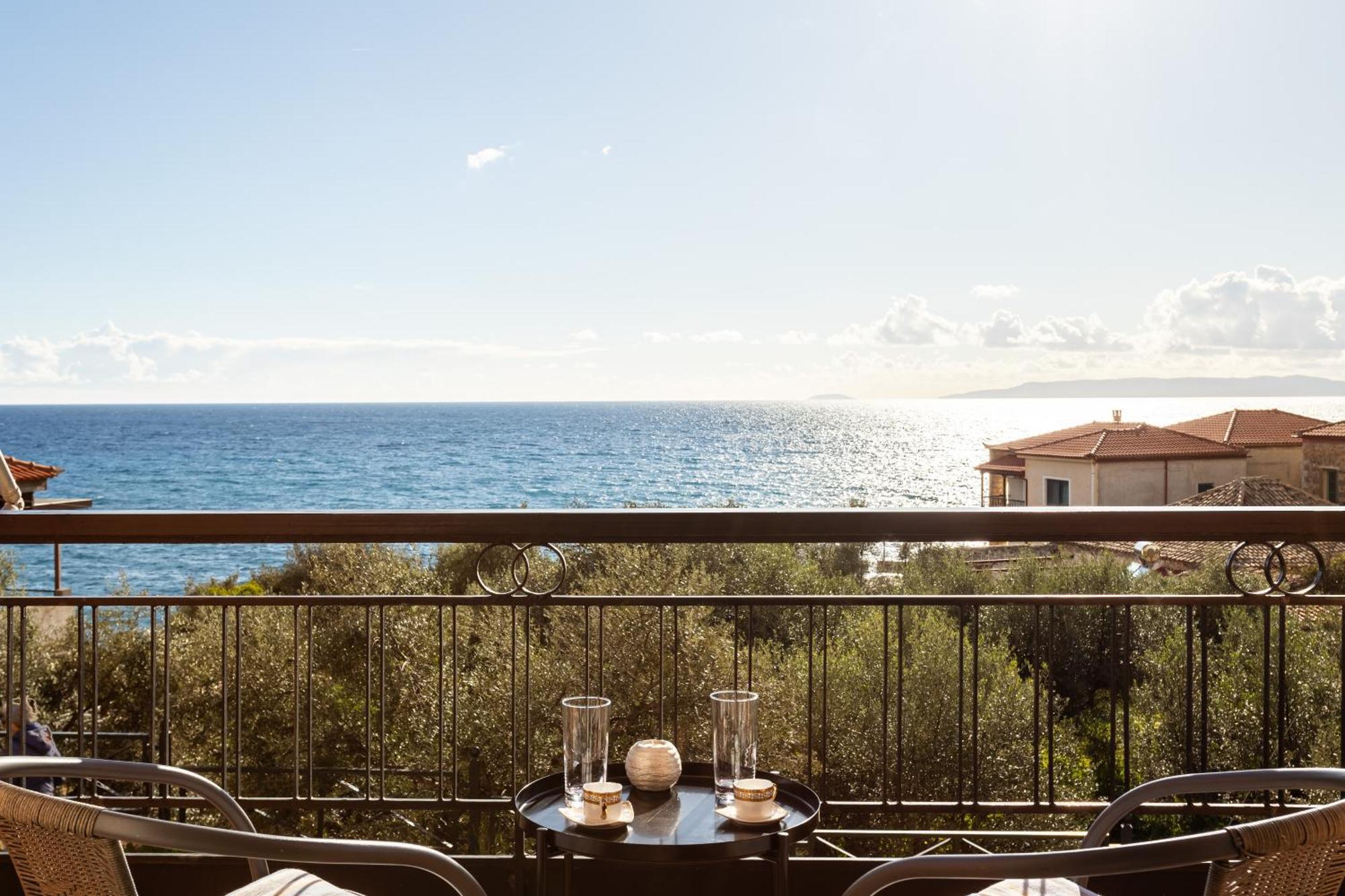 Sunset Serenity - Kardamili Seaside Getaway Εξωτερικό φωτογραφία