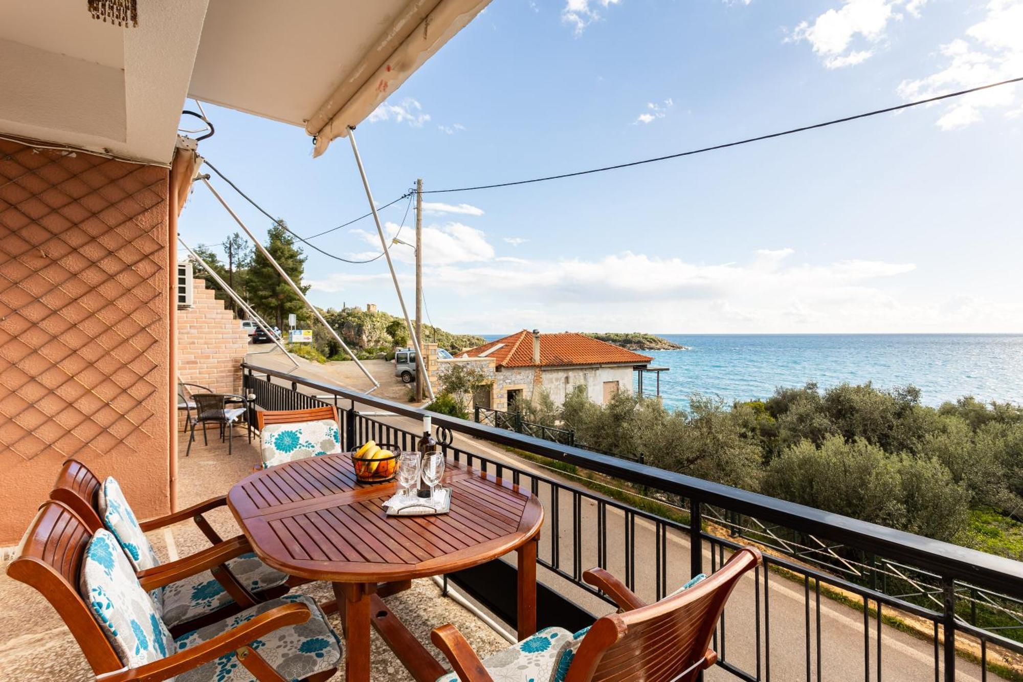 Sunset Serenity - Kardamili Seaside Getaway Εξωτερικό φωτογραφία